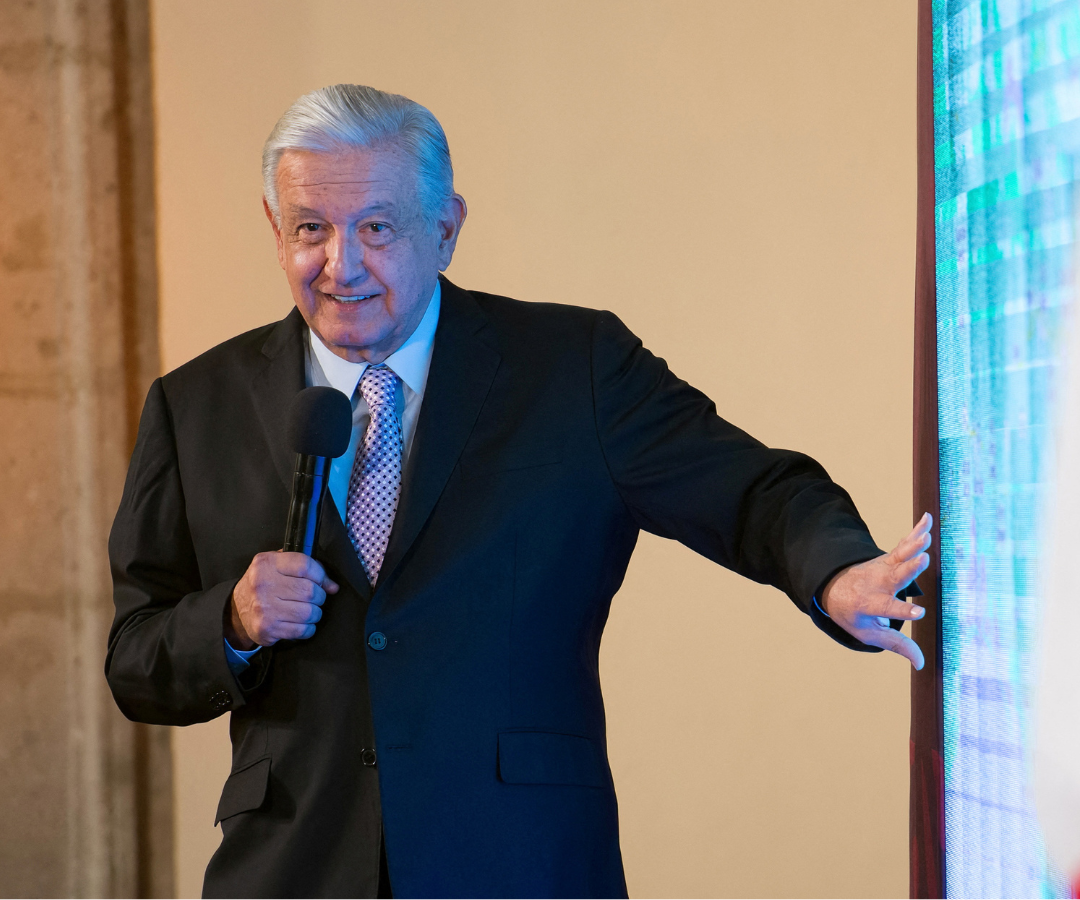 López Obrador dijo que no van tener una postura más allá de buscar la paz