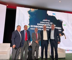 Mauricio Santamaría Presidente de Anif; Juan Camilo Restrepo; Alberto Carrasquilla; Juan Carlos Echeverry; y Mauricio Cardenas, exministros de Hacienda