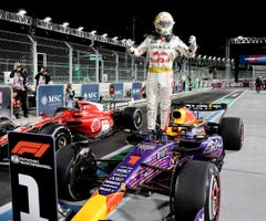 Max Verstappen de Red Bull celebra la victoria del Gran Premio de Las Vegas