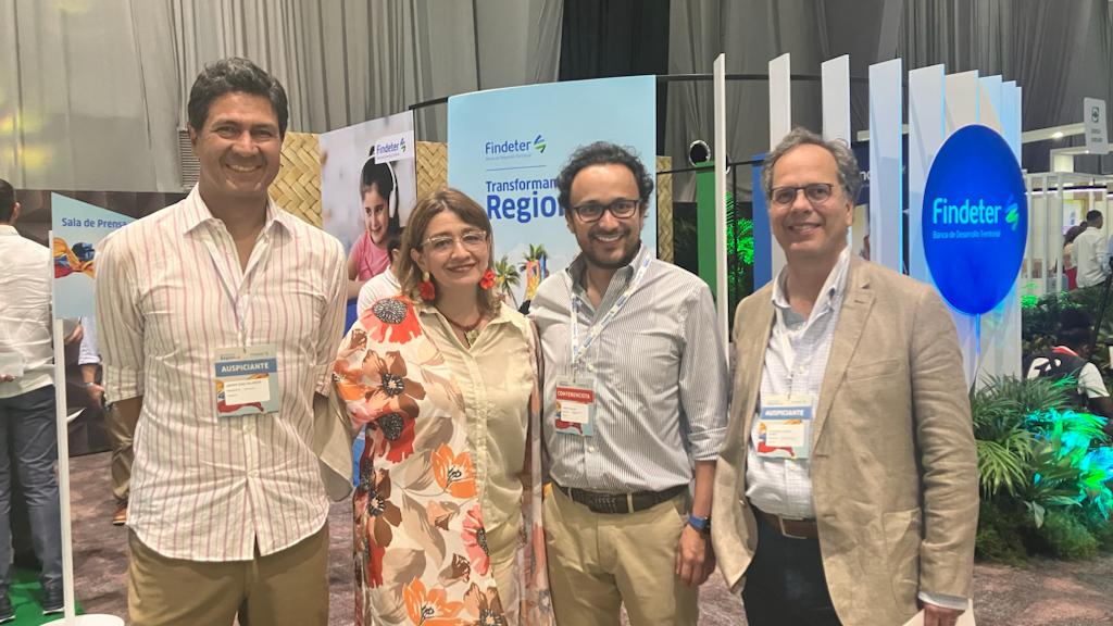 Javier Díaz, presidente de Bancóldex; Piedad Muñoz, directora general de Participaciones Estatales; Javier Cuéllar, presidente de FNG y Francisco Lozano, presidente de FDN