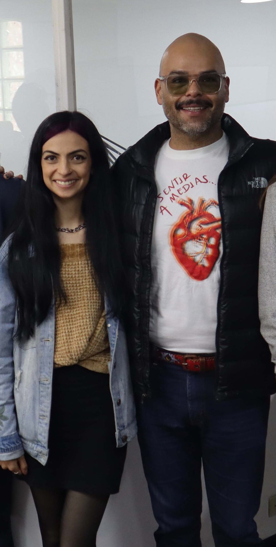 Catalina Alba, Docente de Uninpahu, y Carlos Vargas, egresado del taller