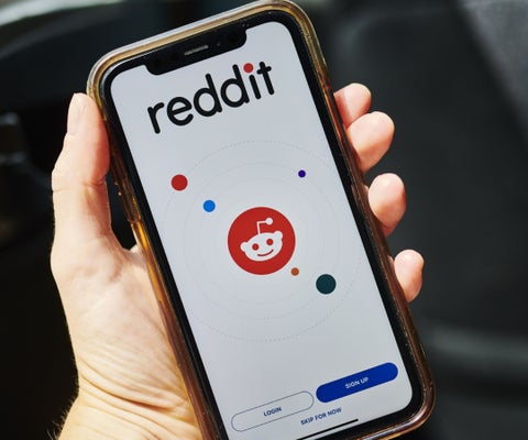 Reddit está en conversaciones con inversores para una oferta pública inicial