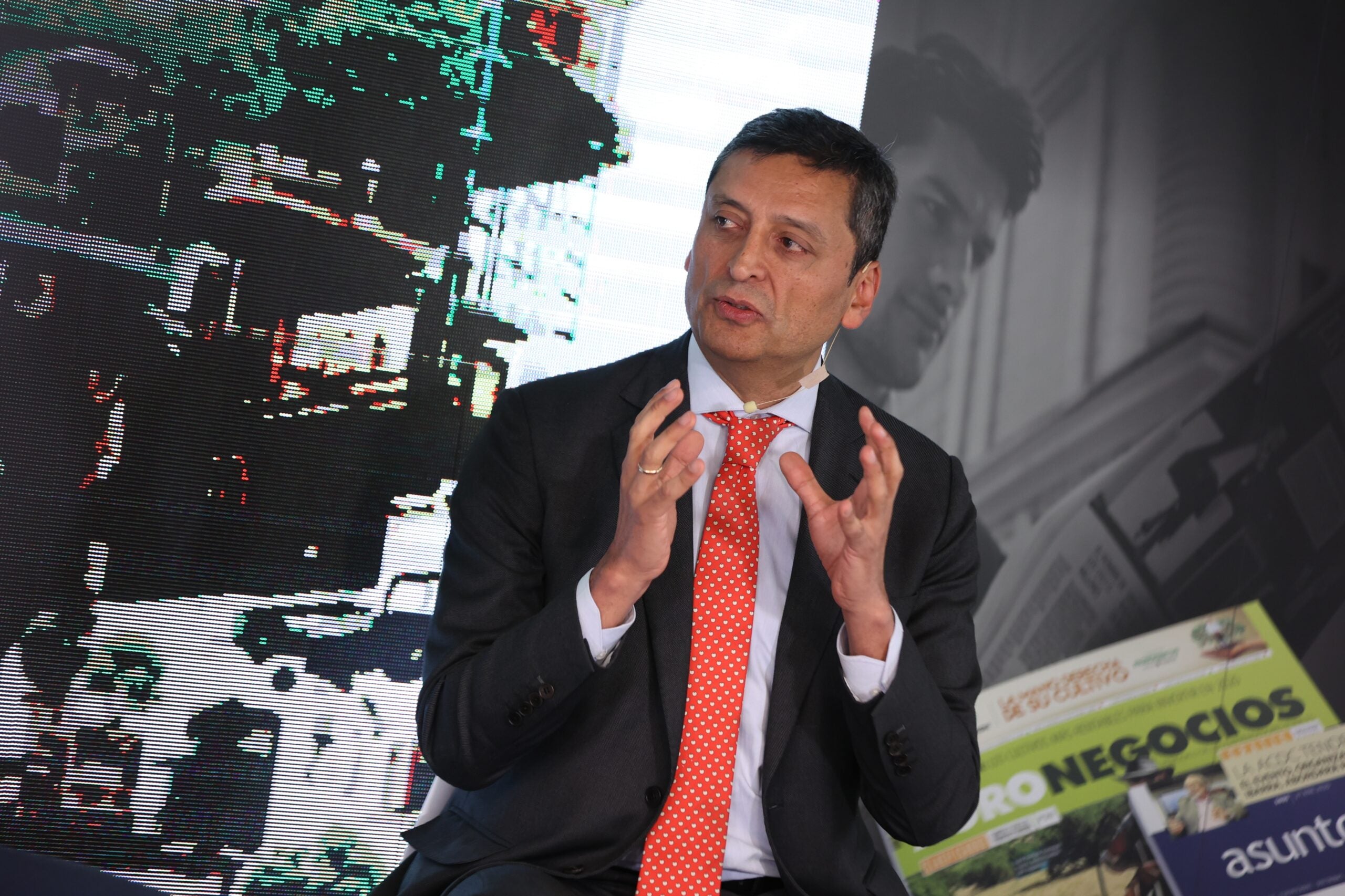 Jhon Jairo Contreras, vicepresidente de Clientes y Soluciones Energéticas de Vanti.