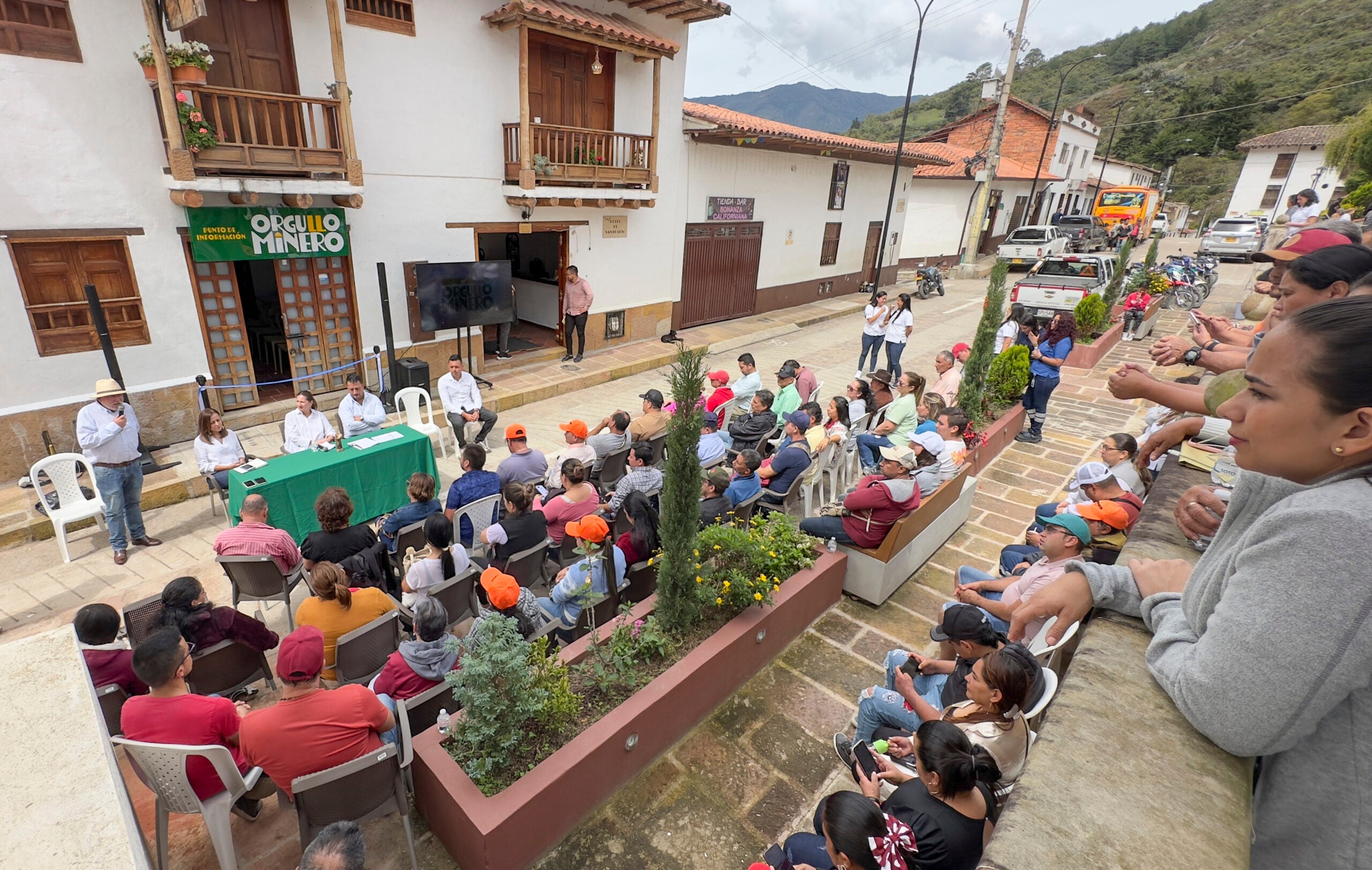 Soto Norte / Información institucional
