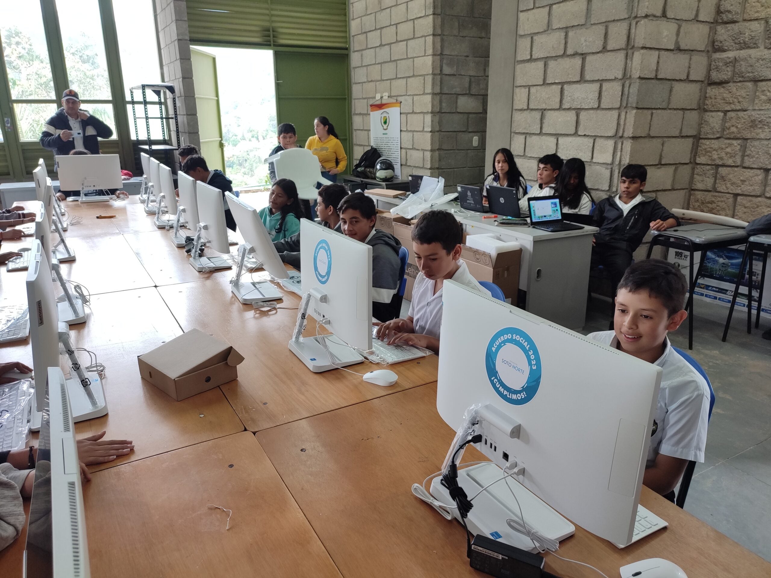 Soto Norte / Información institucional