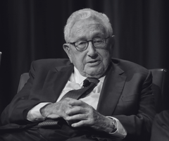 Henry Kissinger falleció este miércoles a la edad de 100 años en su residencia en Connecticut