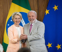 Ursula von der Leyen, La presidenta de la Comisión Europea, y Luiz Inácio Lula da Silva, pesidente de Brasil