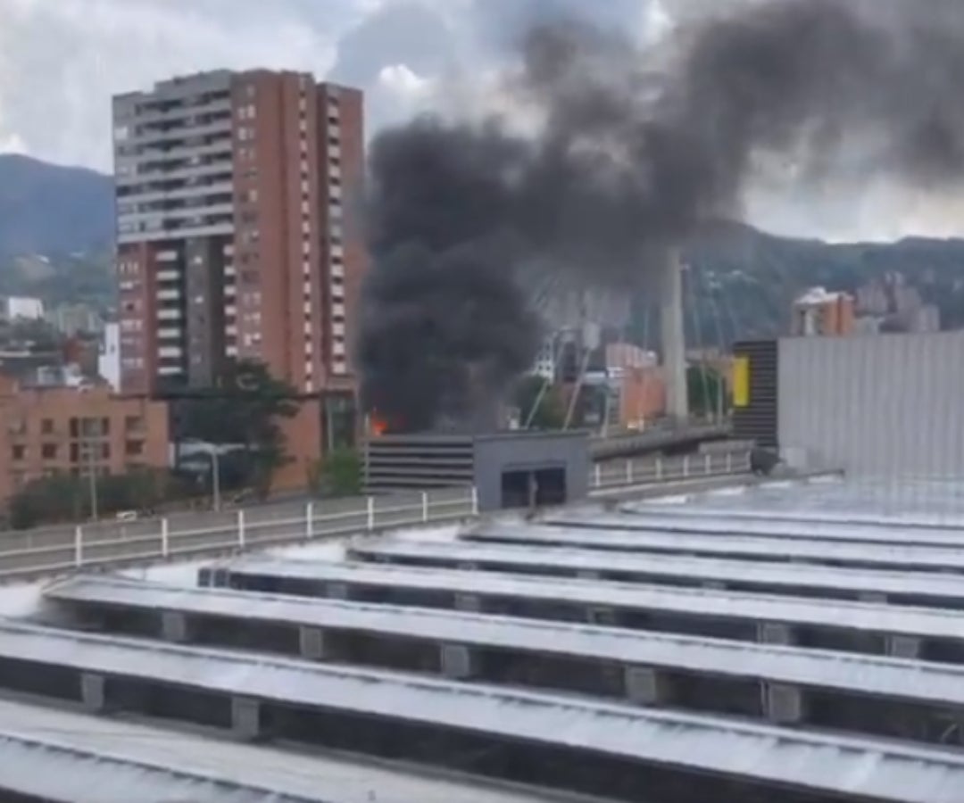 Incendio en Viva Envigado