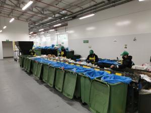 Residuos listos luego de su clasificación y preparados para su nuevo uso.