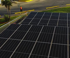 Primax Colombia lanza proyecto de autogeneración eléctrica con la inauguración de más de 1.200 paneles solares Primax Colombia lanza proyecto de autogeneración eléctrica con la inauguración de más de 1.200 paneles solares.