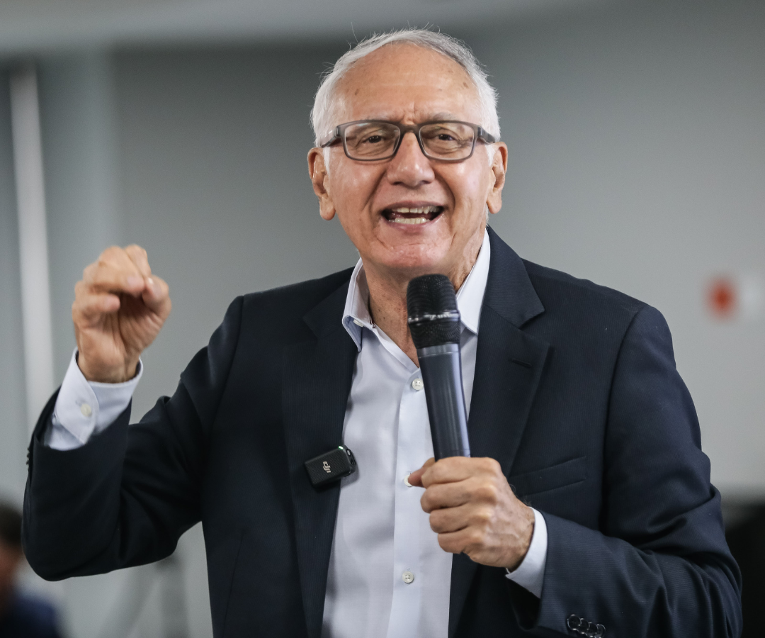 Guillermo Alfonso Jaramillo, ministro de Salud