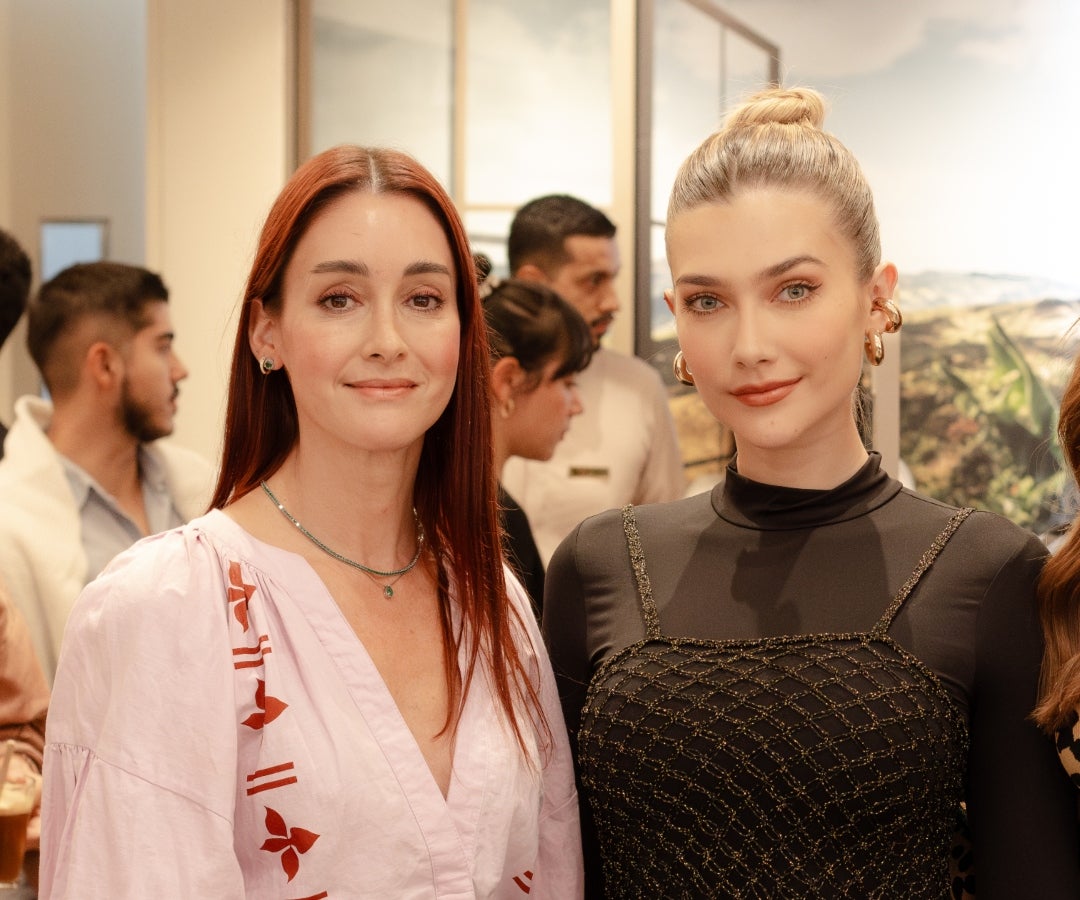 Tuti Barrera, diseñadora y María Fernanda Aristizábal, modelo.