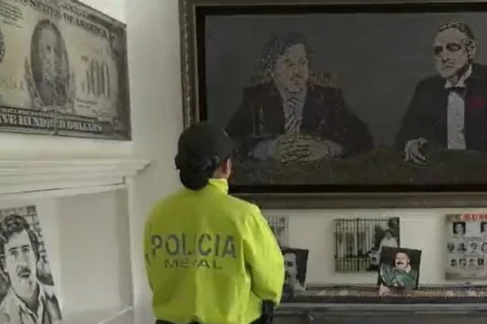 Diligencia de desalojo en casa museo de Pablo Escobar