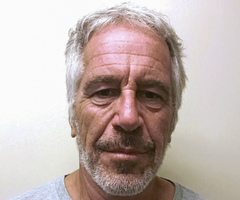 Jeffrey Epstein en el registro de delincuentes sexuales de la División de Servicios de Justicia Penal del Estado de Nueva York.