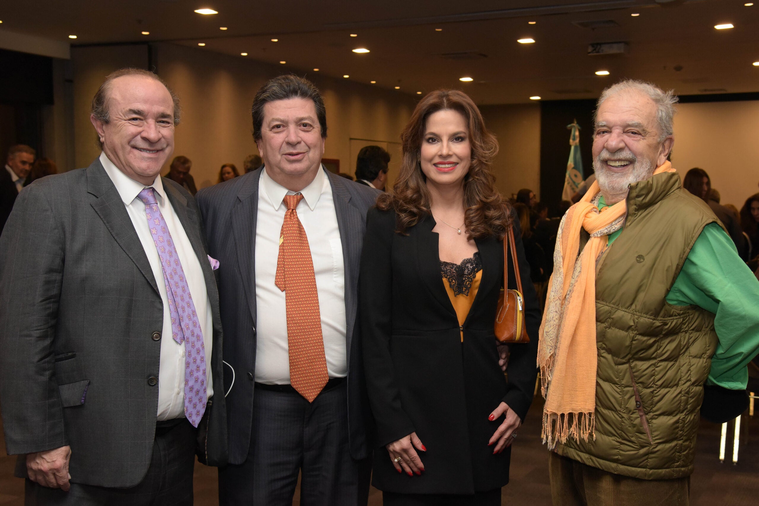 Los empresarios Christian Toro, Jaime Gaez, Luisa Fernanda de Gaez y Poncho Reinteria.