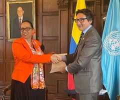 La viceministra de Asuntos Multilaterales, Elizabeth Taylor Jay, y Agustín Zimmerman, nuevo representante de FAO en Colombia.