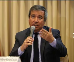 Raúl Pérez-Reyes, ministro de Transportes y Comunicaciones de Perú