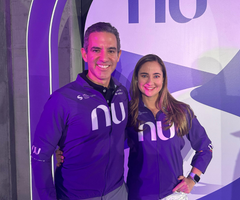 David Vélez, fundador de Nubank, y Marcela Torres, gerente de Nu Colombia.