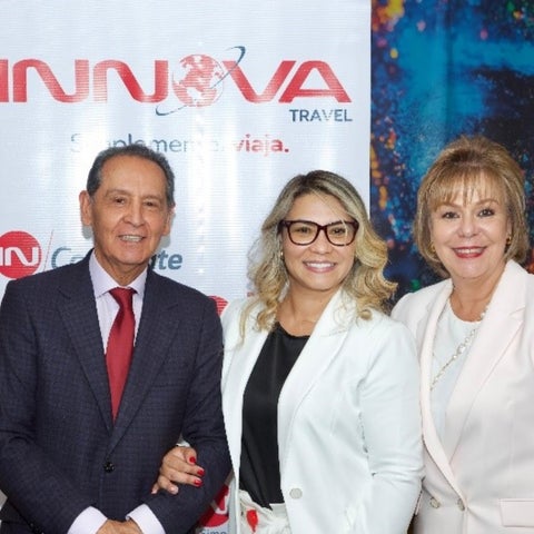 Travel Innova Ribbon La empresa Innova travel conmemoró su aniversario número 14 junto a su ...