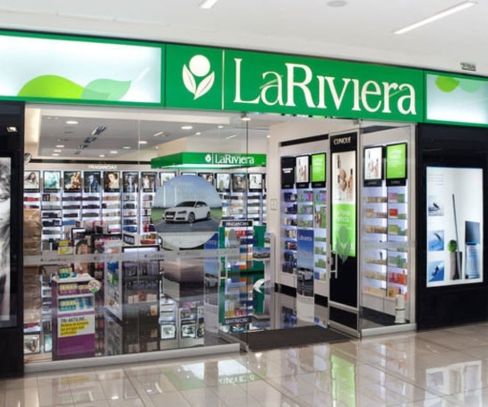 La Riviera no pudo detener el registro de R de la Rivera Abogados, marca solicitada