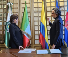 Posesión de Armando Benedetti