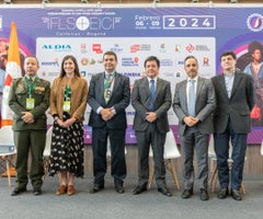 Coronel Diego Enrique Fontal- Subdirector operativo policia y fiscal aduanera, Natalia Rodríguez- Subdirectora de emprendimiento de la secretaría de desarrollo económico,César Jaramillo- Presidente Junta directiva ACICAM, Germán González Presidente Ejecutivo de ACICAM, Juan Carlos González- Vicepresidente competitividad Cámara de comercio de Bogotá, y Andrés López, presidente de Corferias. Coronel Diego Enrique Fontal- Subdirector operativo policia y fiscal aduanera, Natalia Rodríguez- Subdirectora de emprendimiento de la secretaría de desarrollo económico,César Jaramillo- Presidente Junta directiva ACICAM, Germán González Presidente Ejecutivo de ACICAM, Juan Carlos González- Vicepresidente competitividad Cámara de comercio de Bogotá, y Andrés López, presidente de Corferias.