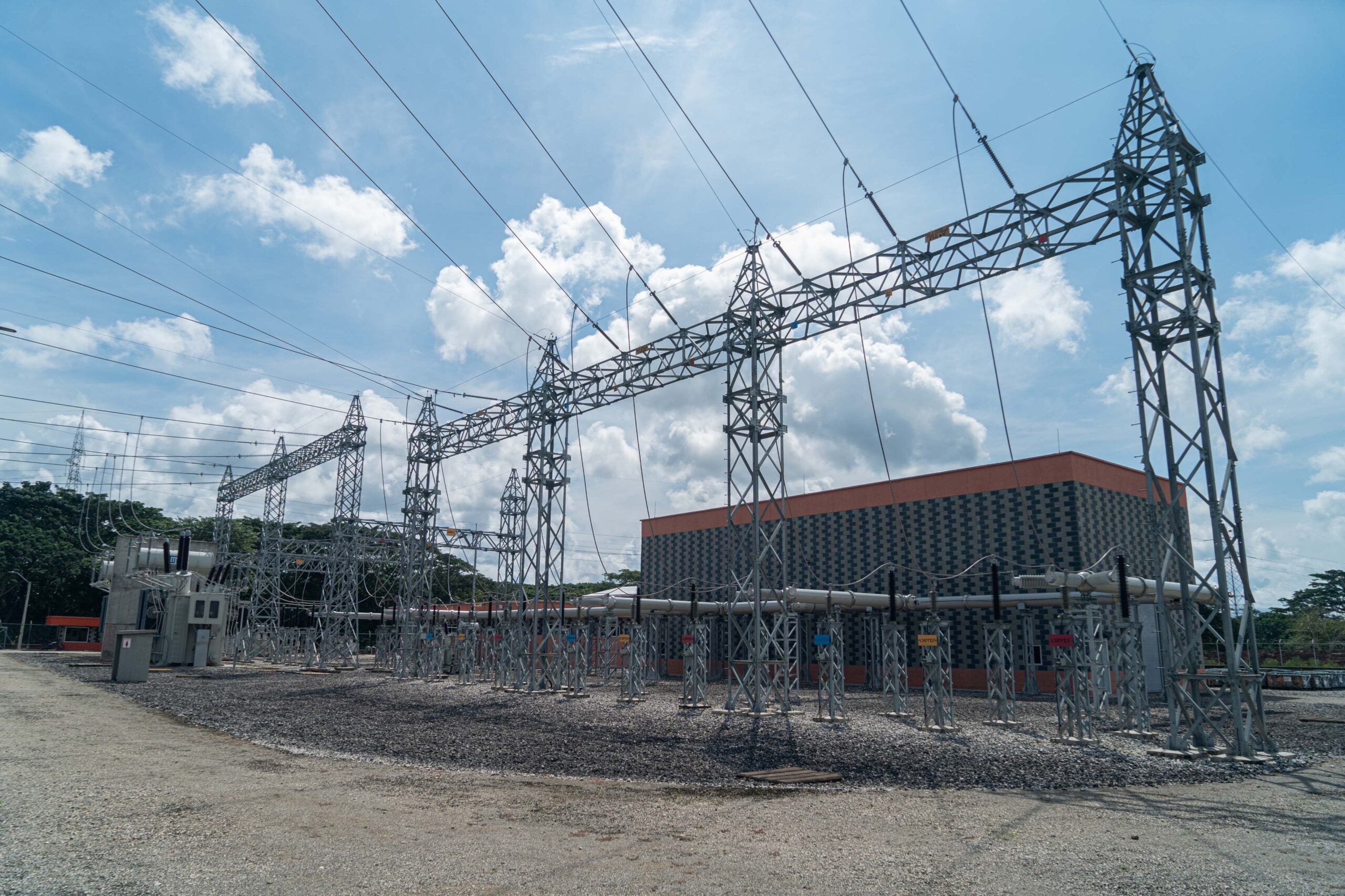 Subestacion en Santa Rosa de Lima, en Bolívar 