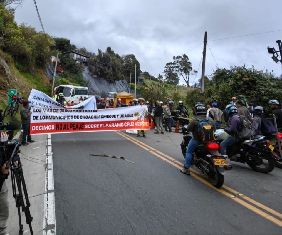 Se presentaron protestas en la vía Bogotá - La Calera por instalación de posible peaje