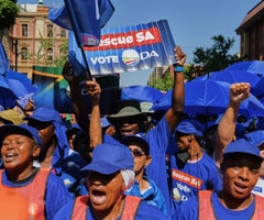 Oposición sudafricana se encamina a la victoria en elecciones