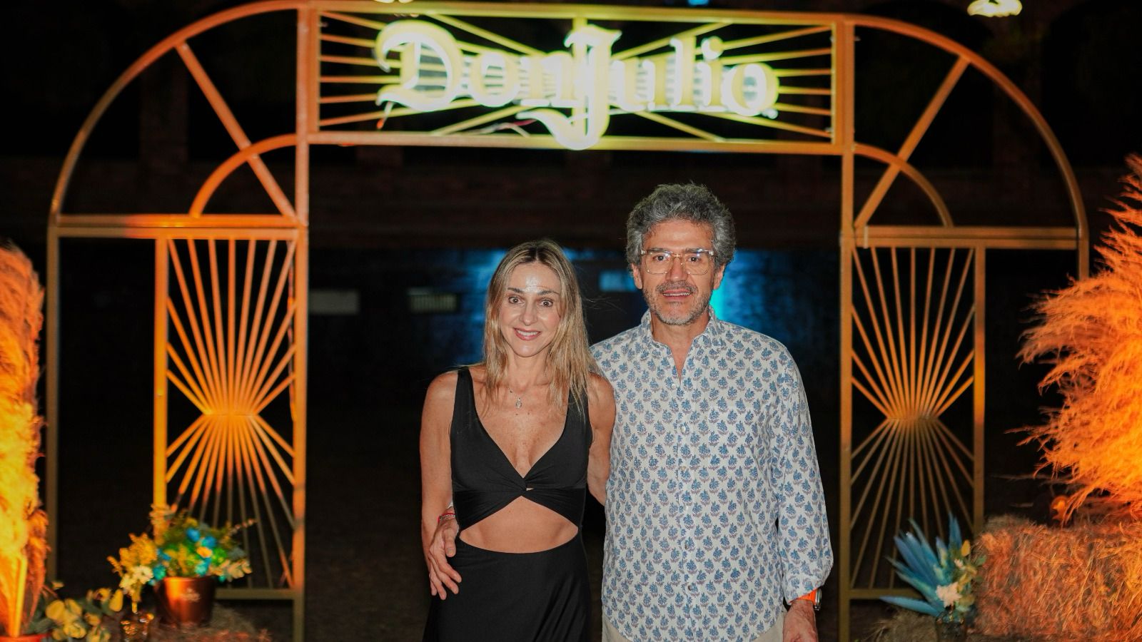 La fundadora de Tata2fit, Tata Gnecco, y el socio de Antro Cantina, Diego Martínez.