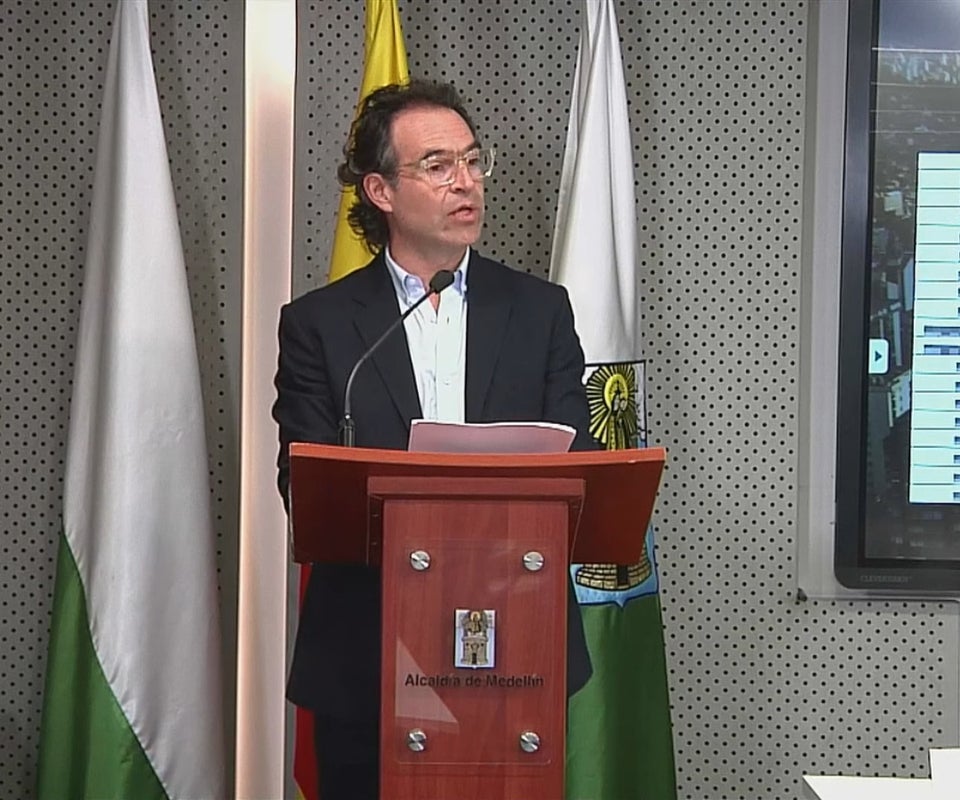 Federico Gutiérrez denuncia corrupción