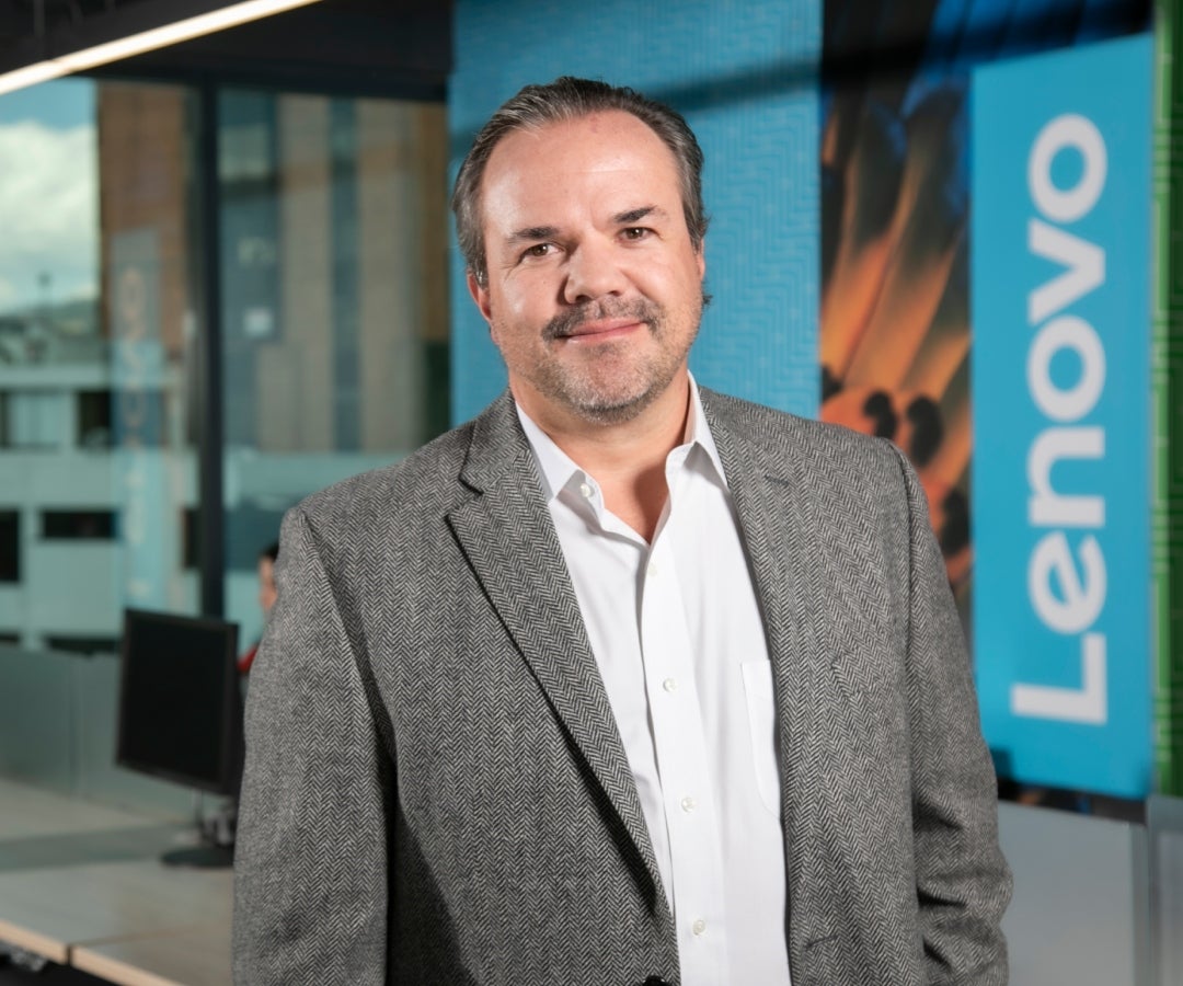 Santiago Holguín, gerente general de Lenovo Colombia, dijo que la marca es líder de ventas en el país.