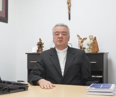 El padre Mario Polo Castellanos, gerente general de la Corporación Organización El Minuto de Dios