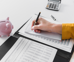 Barreras a la mujeres en el sistema crediticio Barreras a la mujeres en el sistema crediticio