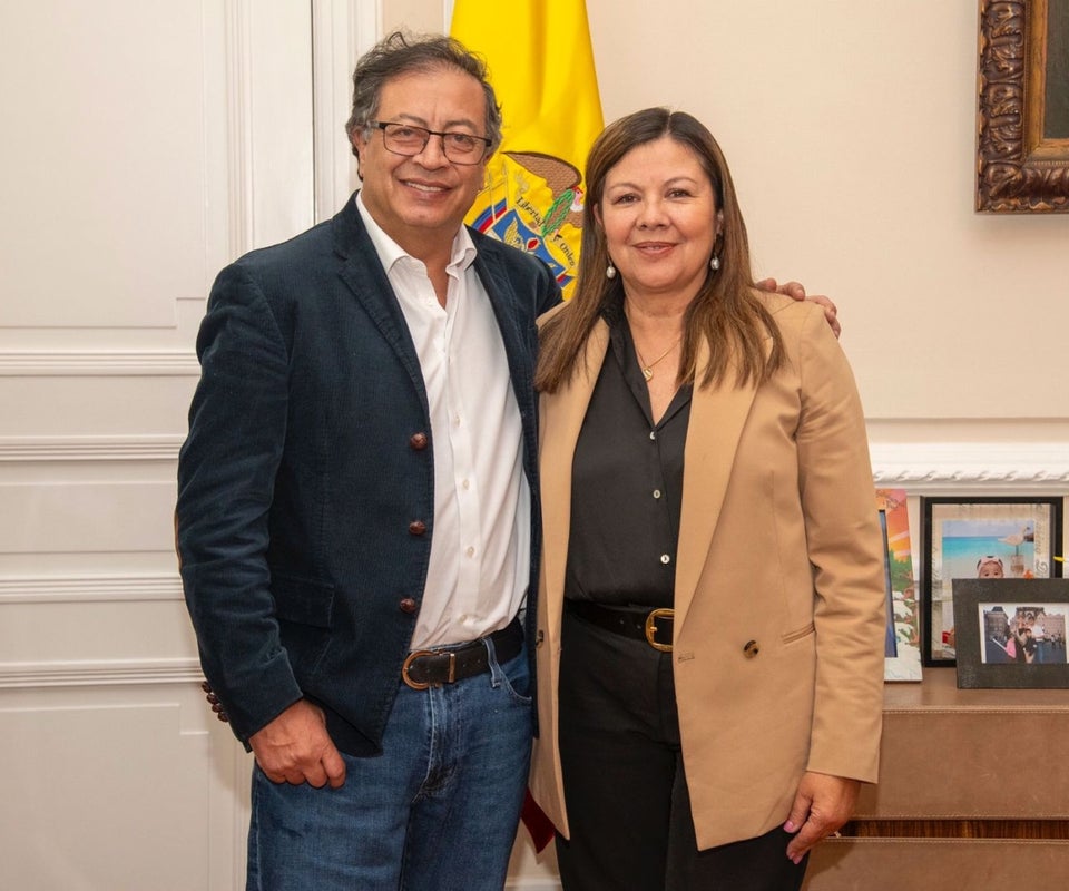 Gustavo Petro, presidente de la República, y Luz Adriana Camargo, Fiscal General