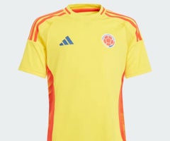 Esta es la nueva camiseta de la indumentaria principal de la Selección Colombia.