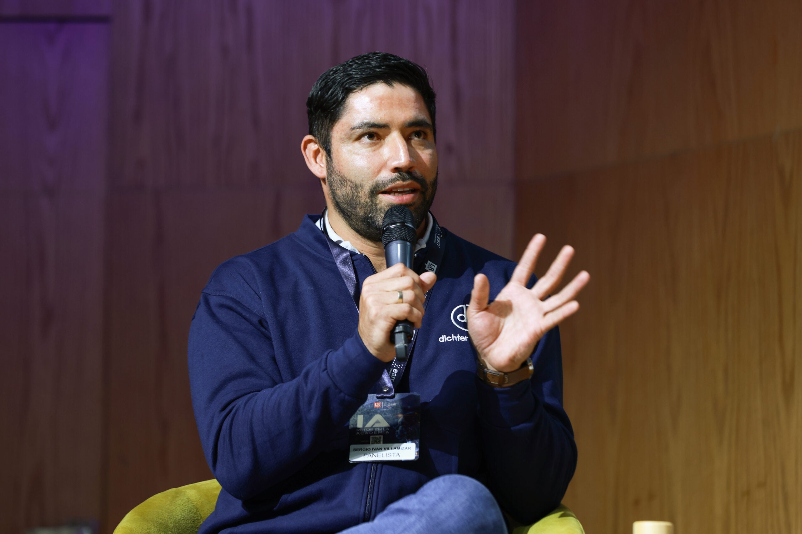 Sergio Iván Villamizar, Artificial Intelligence leader de Dichter & Neira