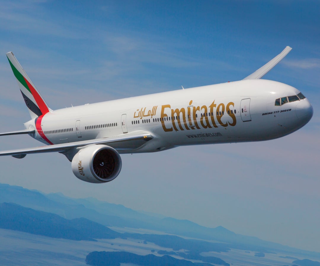 Emirates ultima detalles para el inicio de operaciones en el país