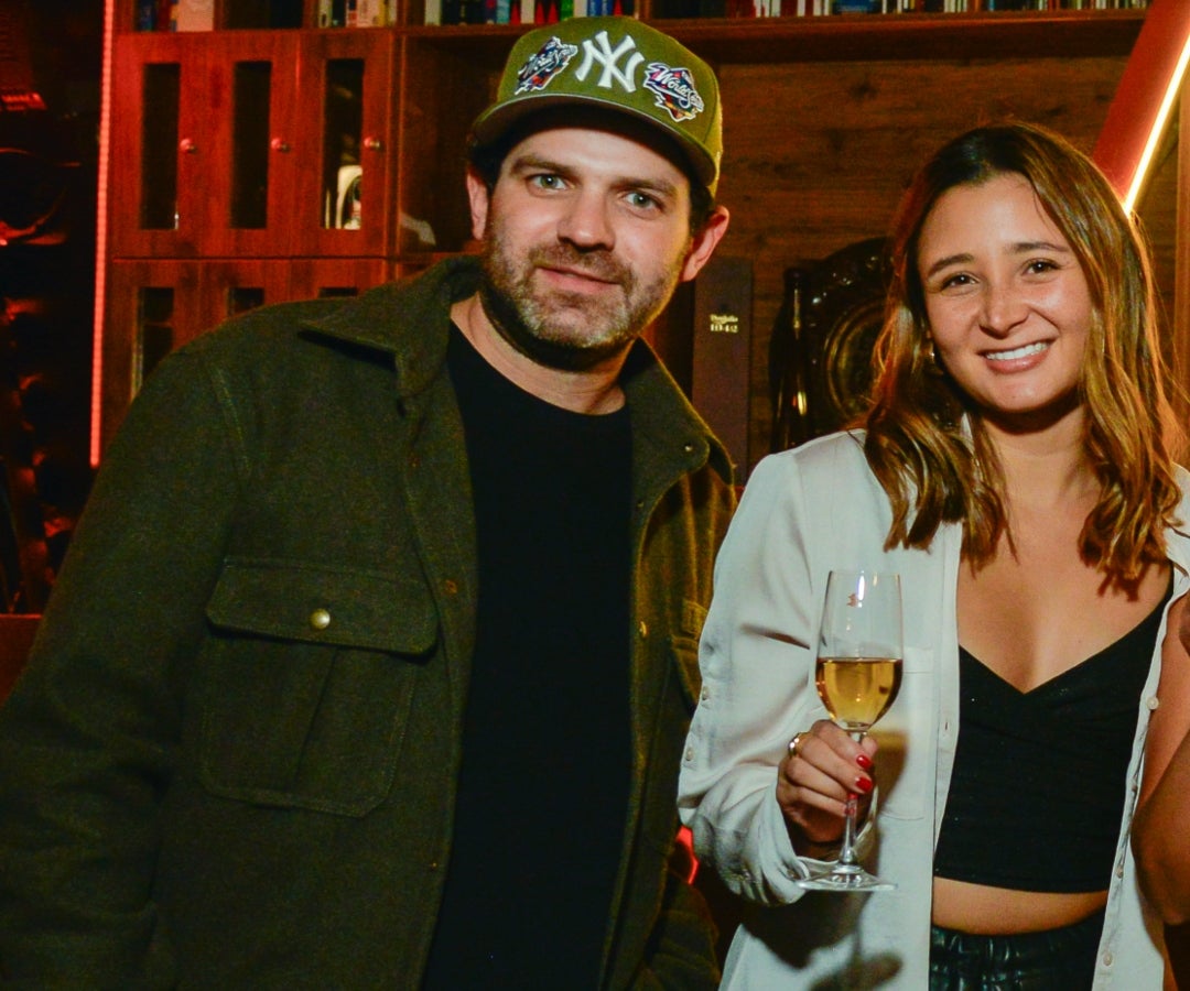 Jaime Lora, director Comercial de Antrocantina, y Paola Gaitán, luxury customer marketing manager de Diageo.