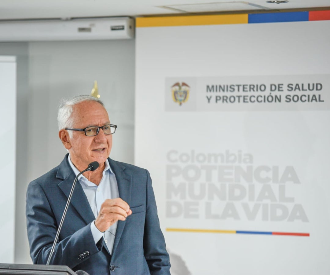 Description: Guillermo Jaramillo, ministro de Salud