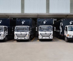 Camiones de la flota Inter Rapidísimo