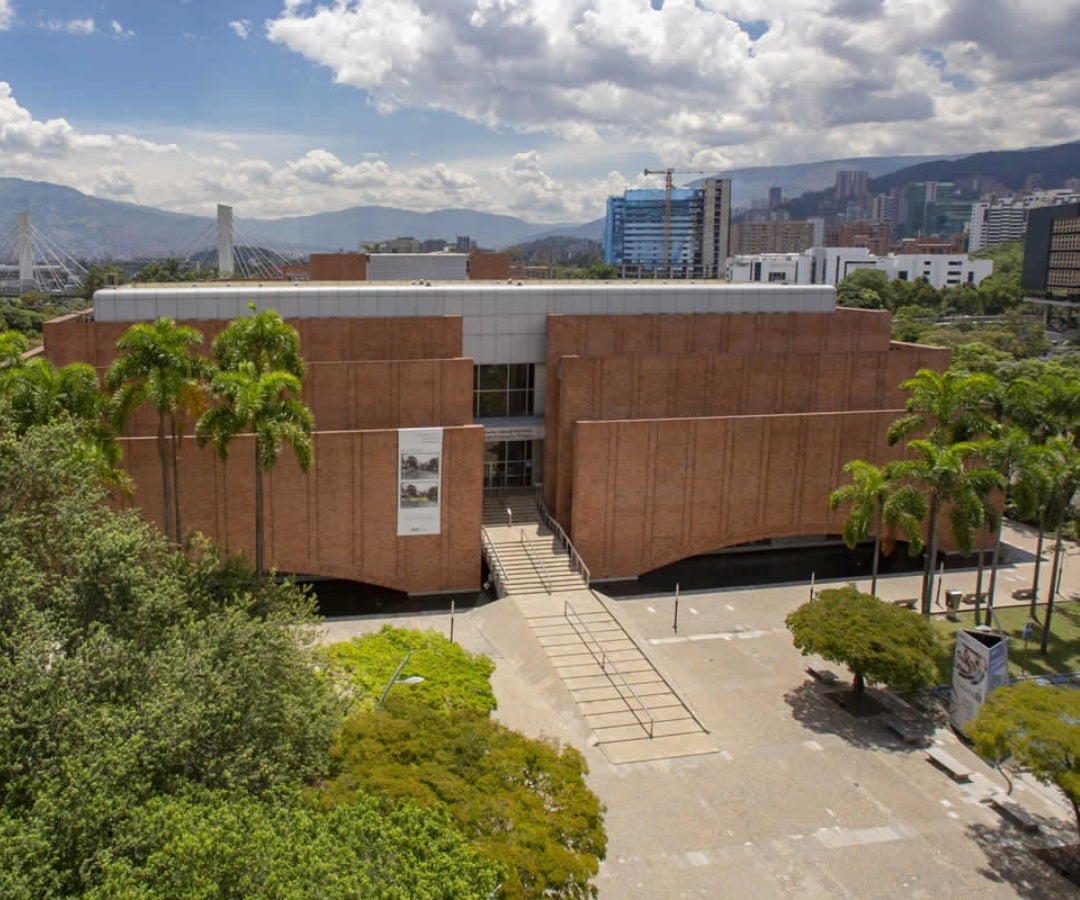 La Universidad Eafit no pudo registrar su marca Nodo por oposición de Nodos Shield