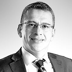 Carlos Giovanni Rodriguez, Tributarista de la firma JHR