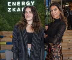 A la cita asistieron la cantautora y periodista, María MC Causland, y Natalia Suárez, creadora de Buddhi. A la cita asistieron la cantautora y periodista, María MC Causland, y Natalia Suárez, creadora de Buddhi.