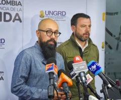El director de la Ungrd, Carlos Carillo, y el alcalde de Bogotá, Carlos Fernando Galán