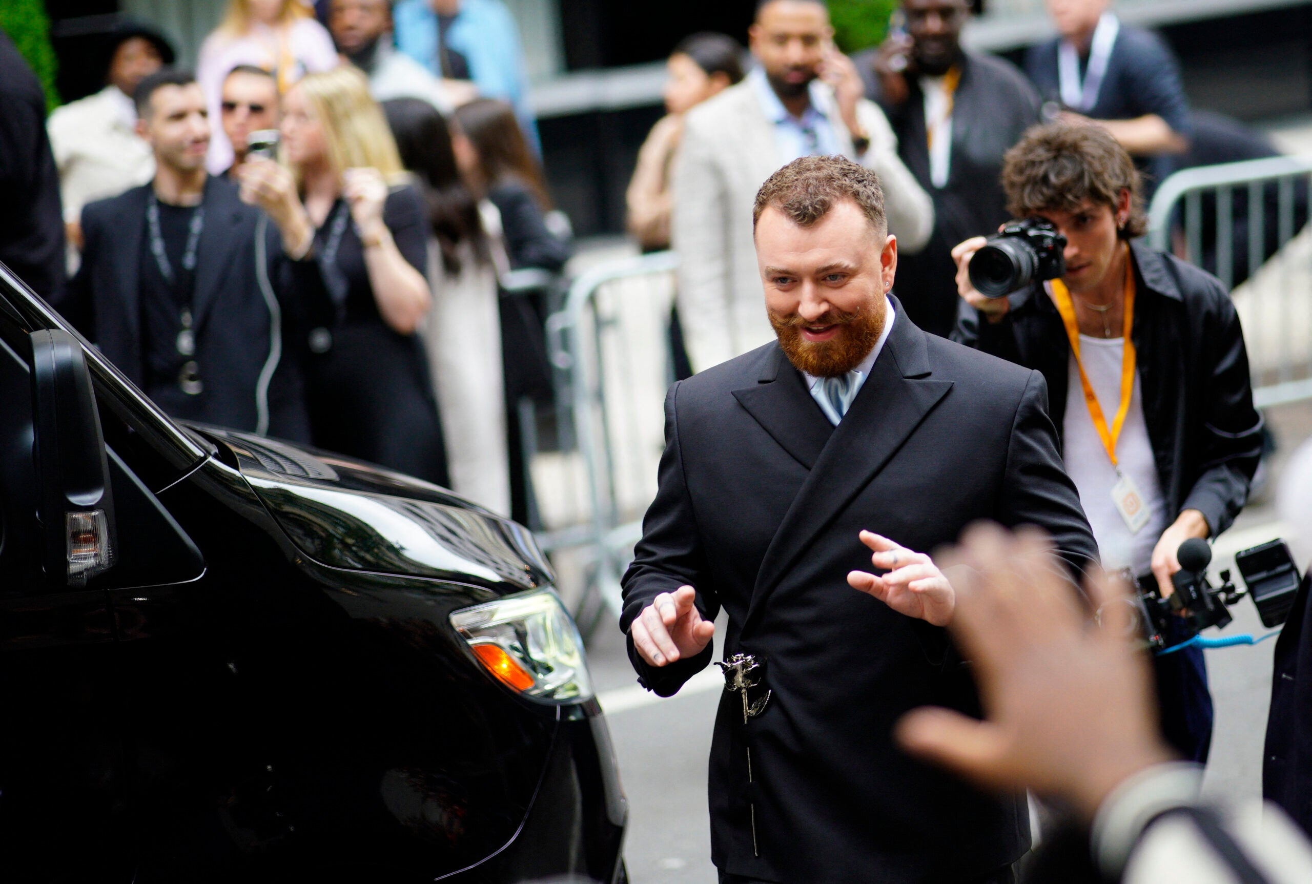 Sam Smith llegando a la Met Gala 2024
