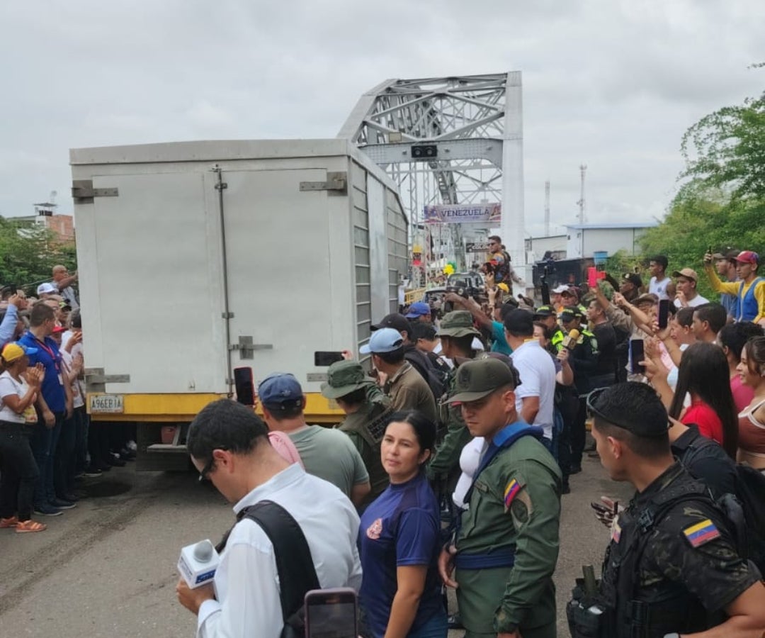 Colombia y Venezuela habilitan puente binacional La Unión para el tránsito vehicular