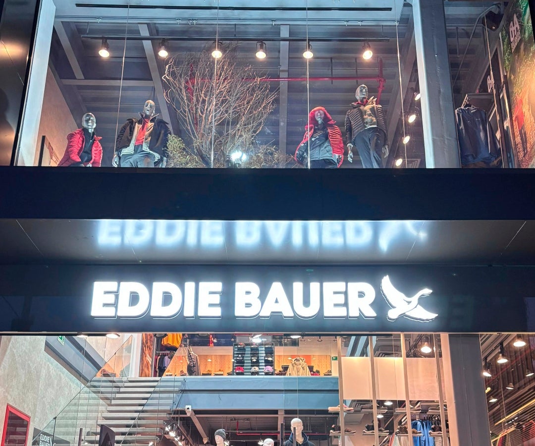 Tienda de Eddie Bauer en Colombia