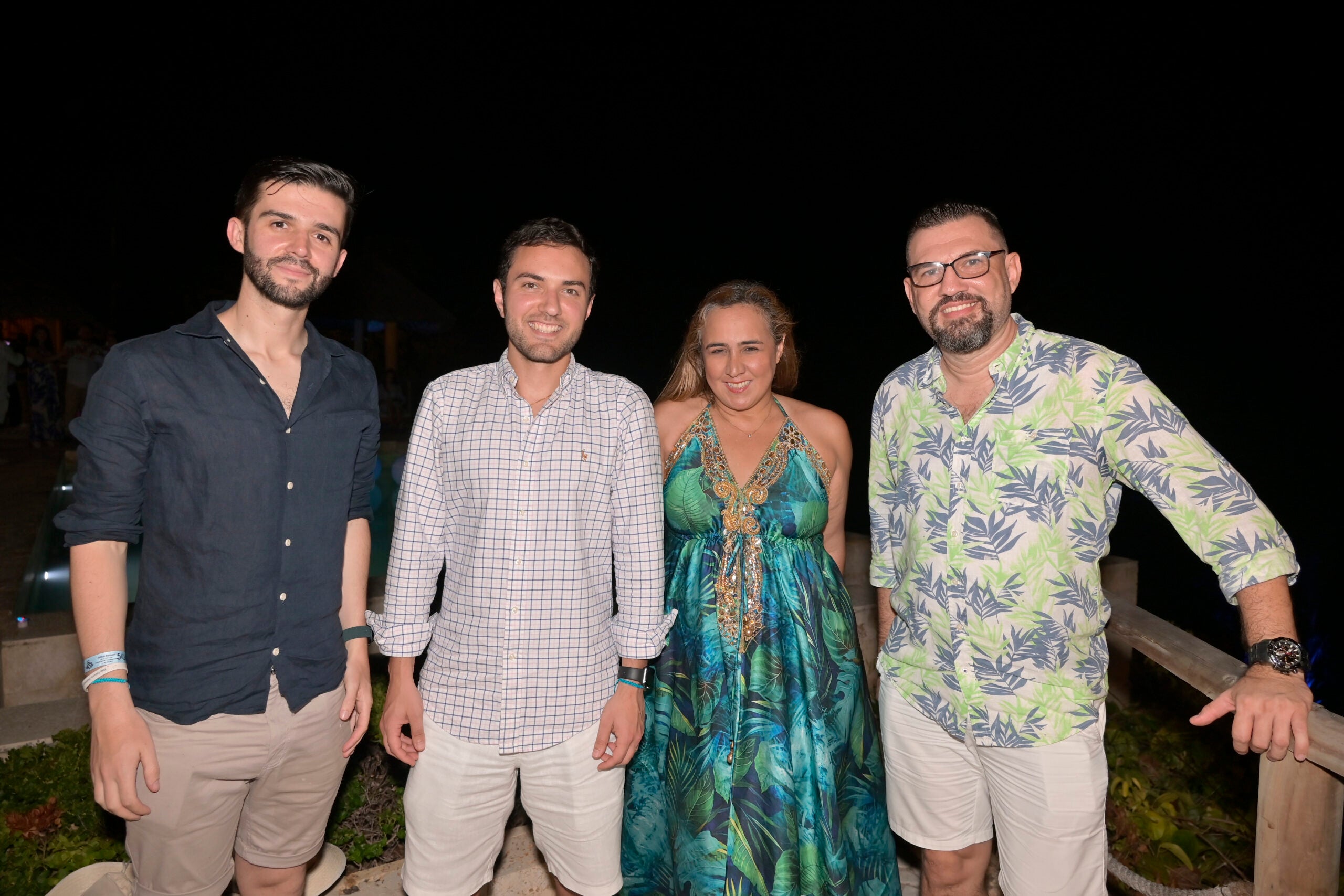 Mikel Larrañaga, desarrollador de negocios Colombia IETeam; Ivan Suarez, director comercial Andirent; Virna Campanella, CEO de Contacta; y Marcos Palma, de Contacta.