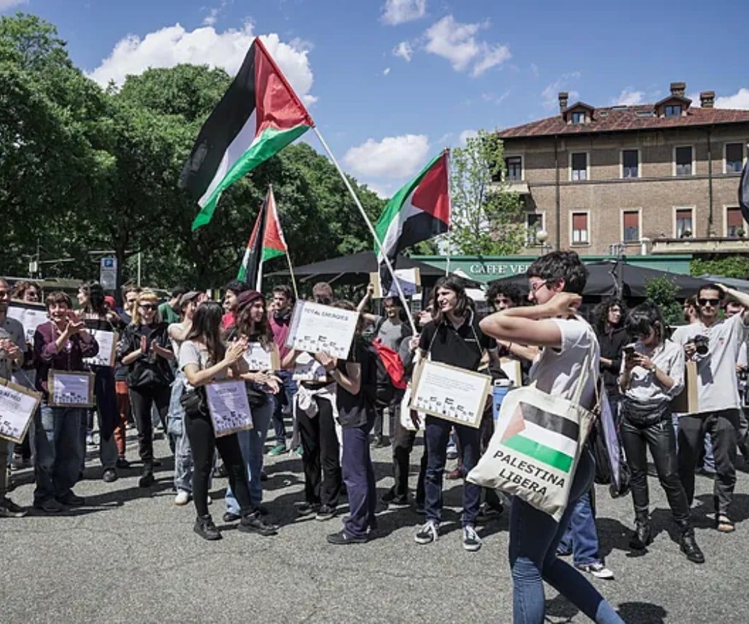 Manifestantes en universidades de Perú se unieron a las marchas en Europa a favor de los palestinos